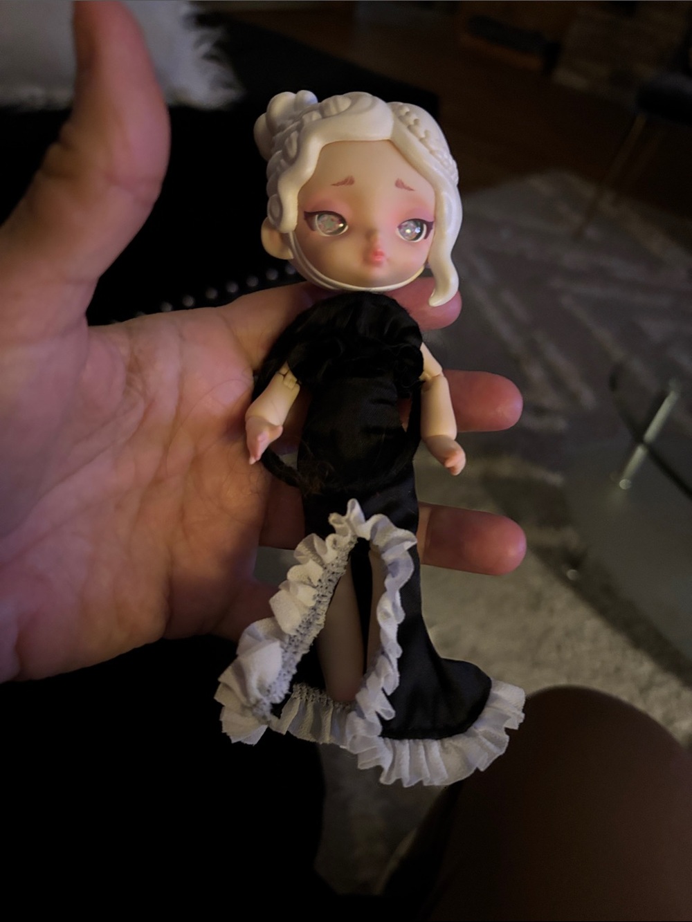 Laura Black and White Spectrum Series by ToyCity 1/2 scale